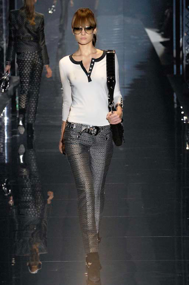 desfiles-gucci-milaoverao2007rtw-125