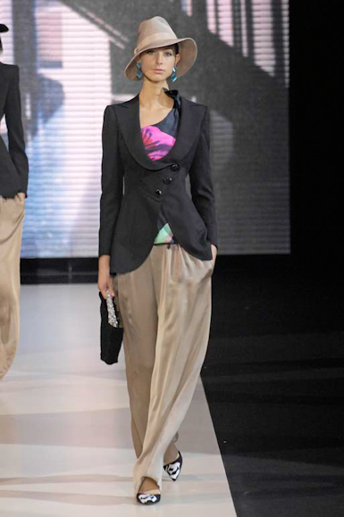 desfiles-garmani-milaoverao2007rtw-106