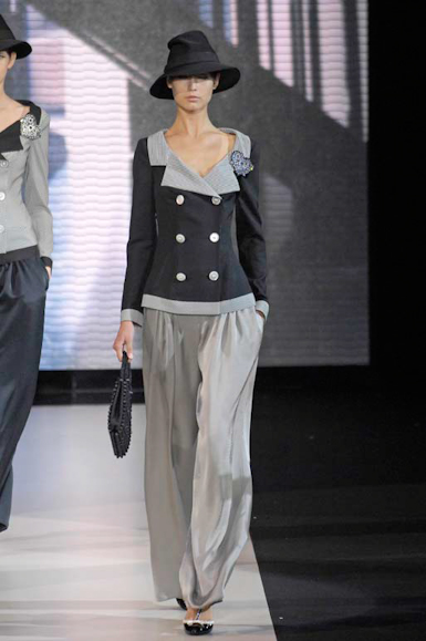 desfiles-garmani-milaoverao2007rtw-109