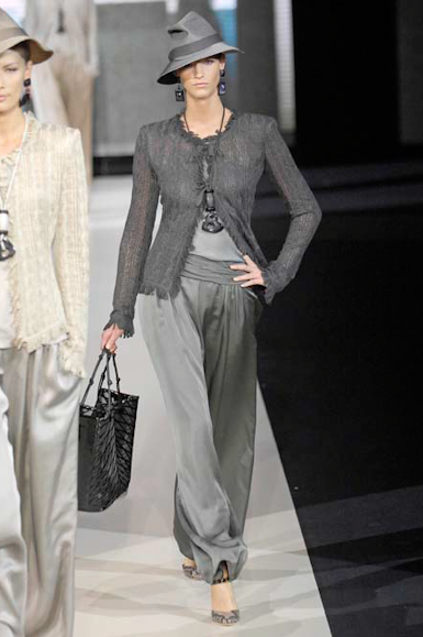 desfiles-garmani-milaoverao2007rtw-121