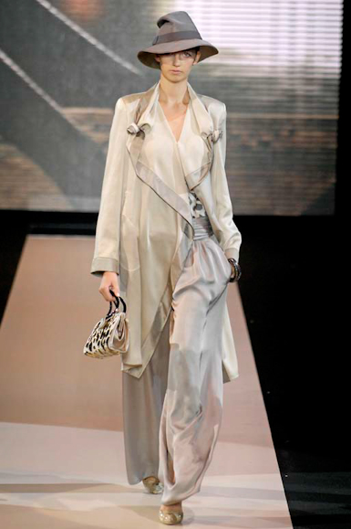 desfiles-garmani-milaoverao2007rtw-124