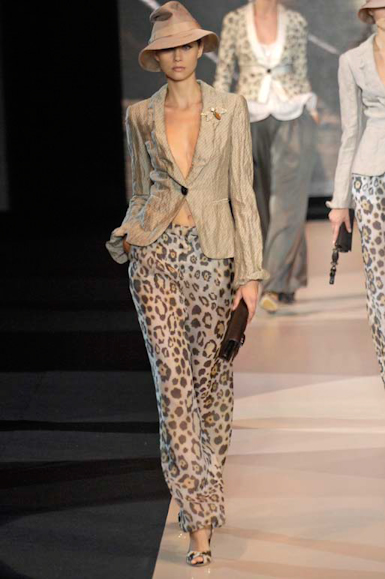 desfiles-garmani-milaoverao2007rtw-125