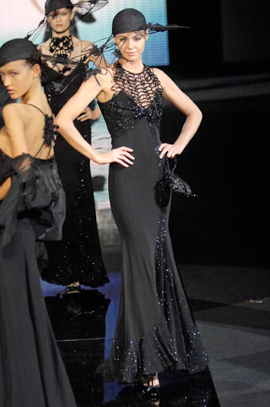 desfiles-garmani-milaoverao2007rtw-145