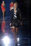 desfiles-emporioarmani-londresverao2007rtw-121