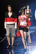 desfiles-emporioarmani-londresverao2007rtw-128