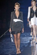 desfiles-emporioarmani-londresverao2007rtw-137