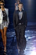 desfiles-emporioarmani-londresverao2007rtw-158
