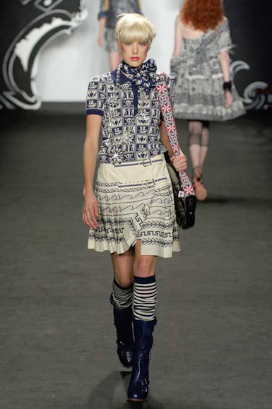 desfiles-annasui-novayorkverao2007rtw-101