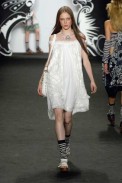 desfiles-annasui-novayorkverao2007rtw-106