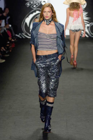 desfiles-annasui-novayorkverao2007rtw-114