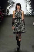 desfiles-annasui-novayorkverao2007rtw-135