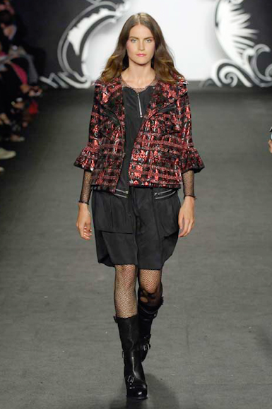 desfiles-annasui-novayorkverao2007rtw-141