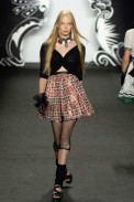 desfiles-annasui-novayorkverao2007rtw-144
