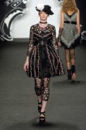 desfiles-annasui-novayorkverao2007rtw-153