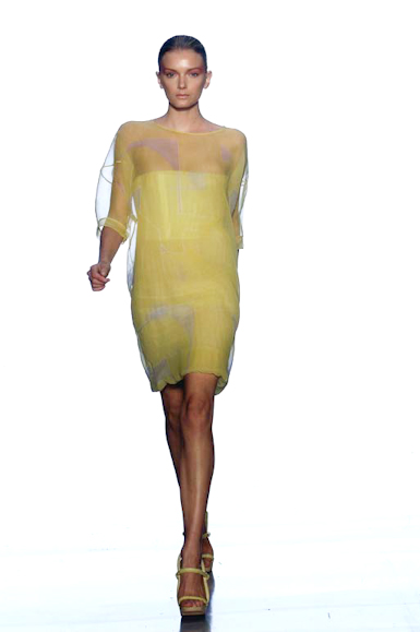 desfiles-calvinklein-novayorkverao2007rtw-109