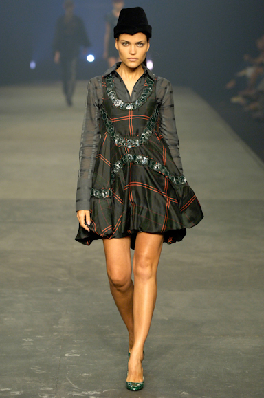desfiles-animale-rioinverno2007rtw-110