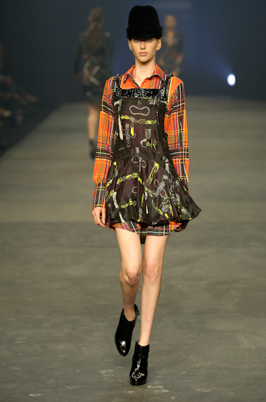 desfiles-animale-rioinverno2007rtw-124