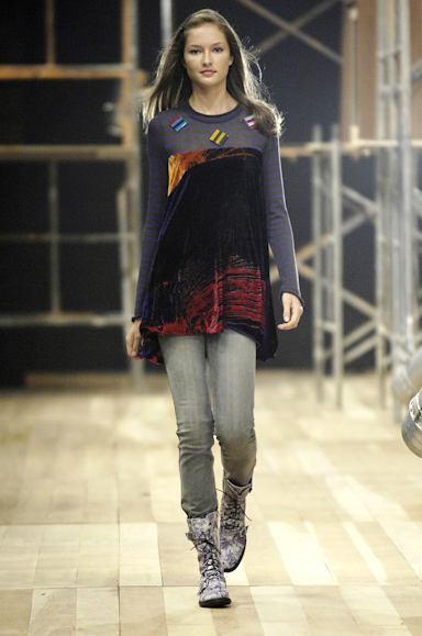 desfiles-cantao-rioinverno2007rtw-125