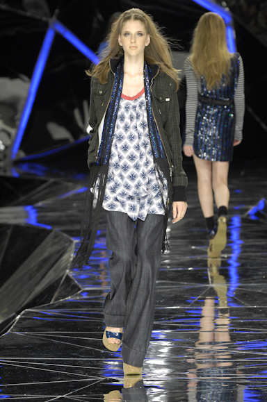 desfiles-colcci-rioinverno2007rtw-107