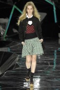 desfiles-colcci-rioinverno2007rtw-116
