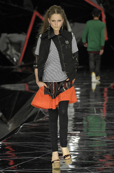 desfiles-colcci-rioinverno2007rtw-121