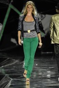 desfiles-colcci-rioinverno2007rtw-136