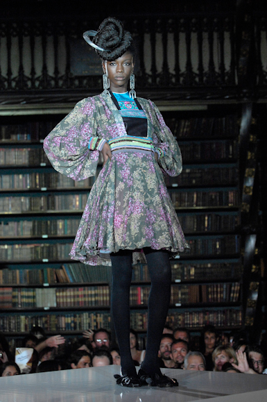 desfiles-walterffw.com.br-rioinverno2007rtw-100