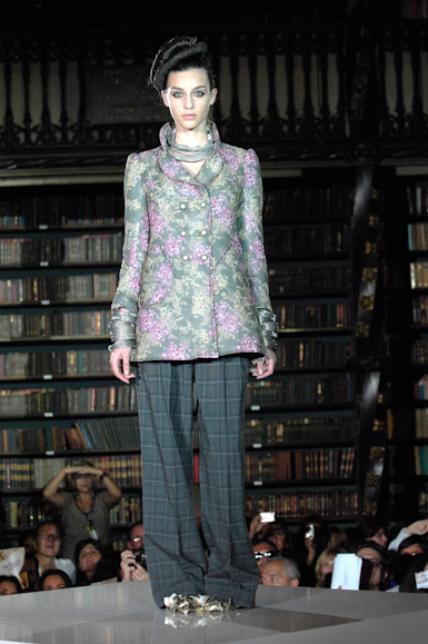 desfiles-walterffw.com.br-rioinverno2007rtw-104