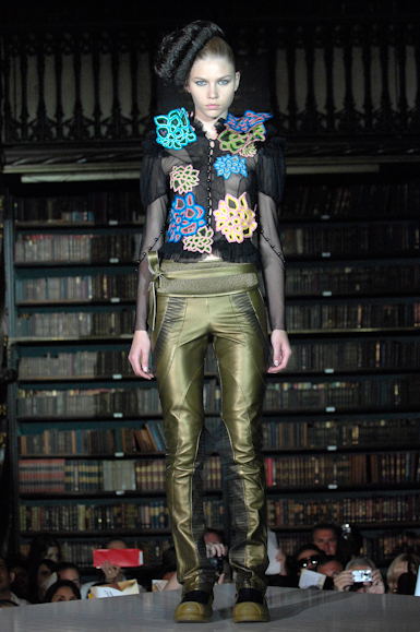 desfiles-walterffw.com.br-rioinverno2007rtw-124