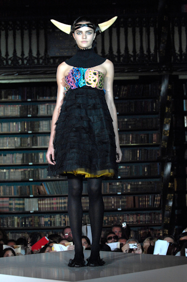 desfiles-walterffw.com.br-rioinverno2007rtw-125