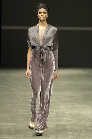 desfiles-gracaottoni-rioinverno2007rtw-128