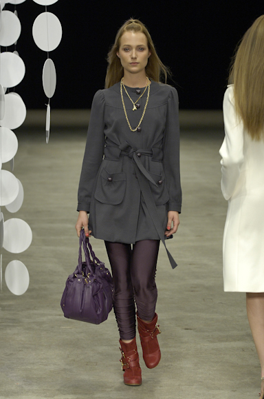 desfiles-julianajabour-rioinverno2007rtw-106