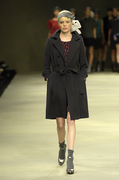desfiles-mariabonitaextr-rioinverno2007rtw-123