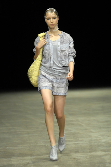 desfiles-melkzda-rioinverno2007rtw-103