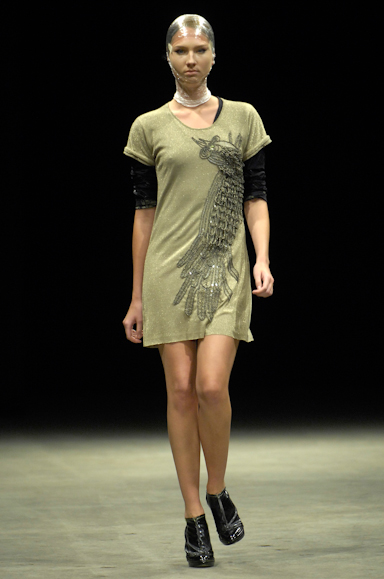 desfiles-melkzda-rioinverno2007rtw-122