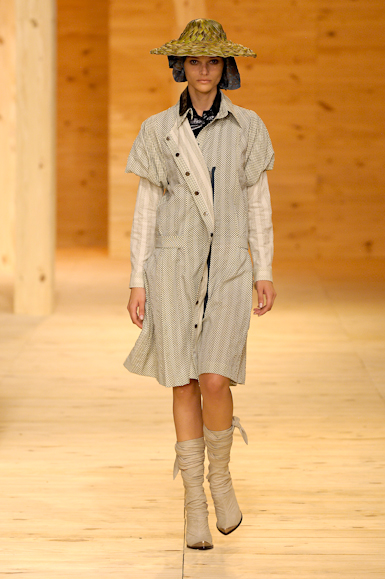 desfiles-aherchcovich-saopauloinverno2007rtw-104