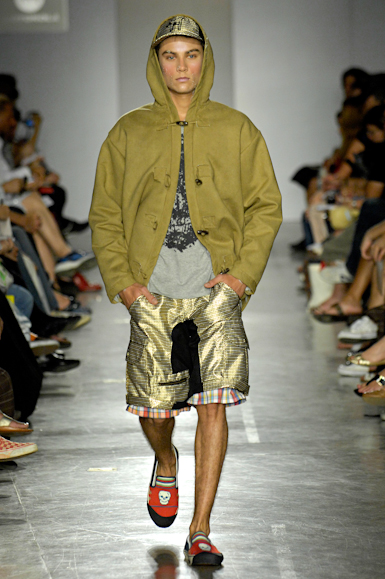 desfiles-aherchcovichmen-saopauloinverno2007rtw-123