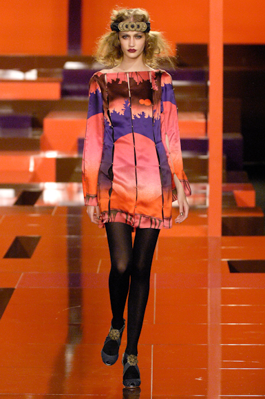 desfiles-andrelima-saopauloinverno2007rtw-106