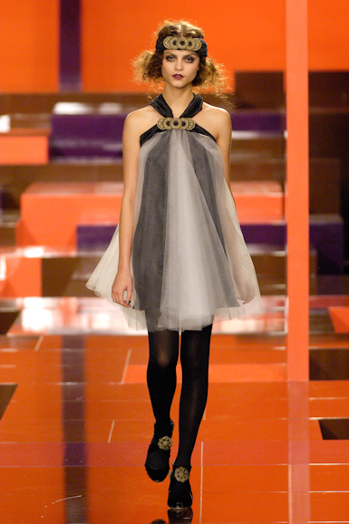 desfiles-andrelima-saopauloinverno2007rtw-118