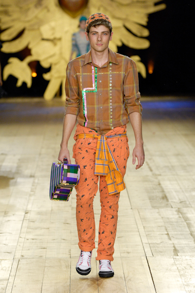 desfiles-cavaleramen-saopauloinverno2007rtw-117