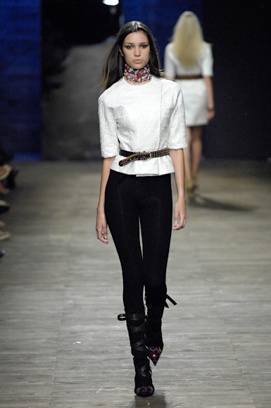 desfiles-cori-saopauloinverno2007rtw-106
