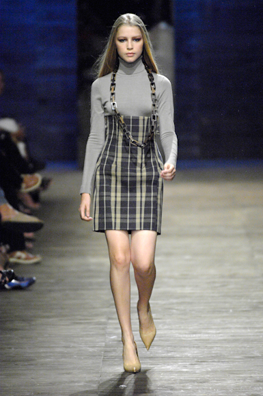 desfiles-cori-saopauloinverno2007rtw-110