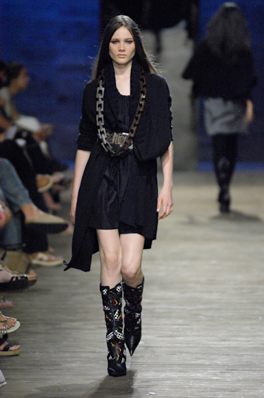desfiles-cori-saopauloinverno2007rtw-116