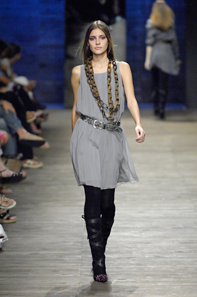 desfiles-cori-saopauloinverno2007rtw-118