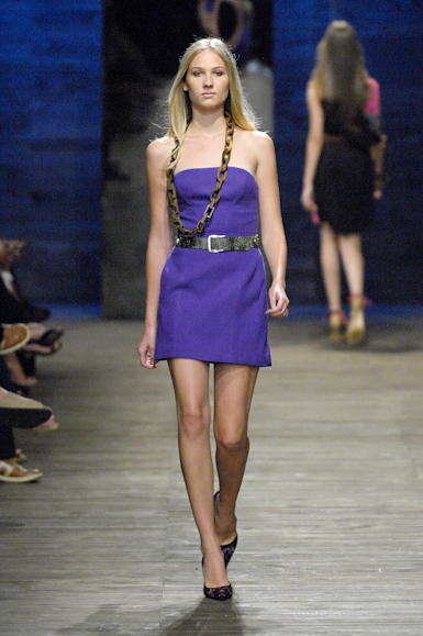 desfiles-cori-saopauloinverno2007rtw-122