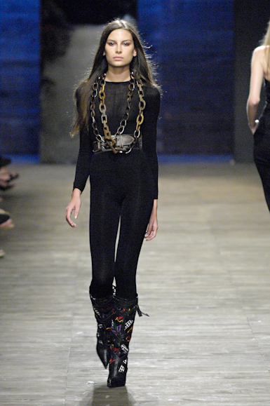 desfiles-cori-saopauloinverno2007rtw-125