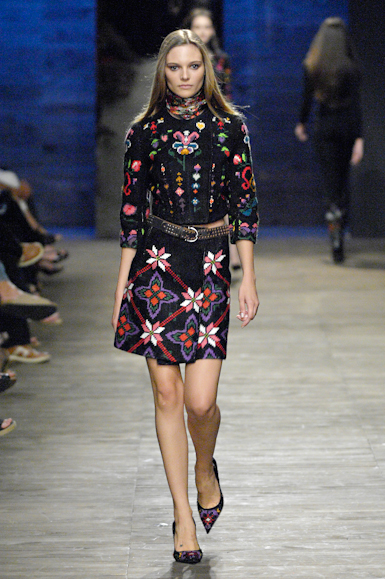 desfiles-cori-saopauloinverno2007rtw-126