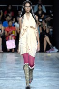 desfiles-erikaikezili-saopauloinverno2007rtw-108