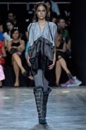 desfiles-erikaikezili-saopauloinverno2007rtw-118