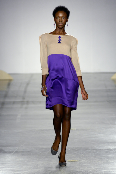 desfiles-fabiabercsek-saopauloinverno2007rtw-101